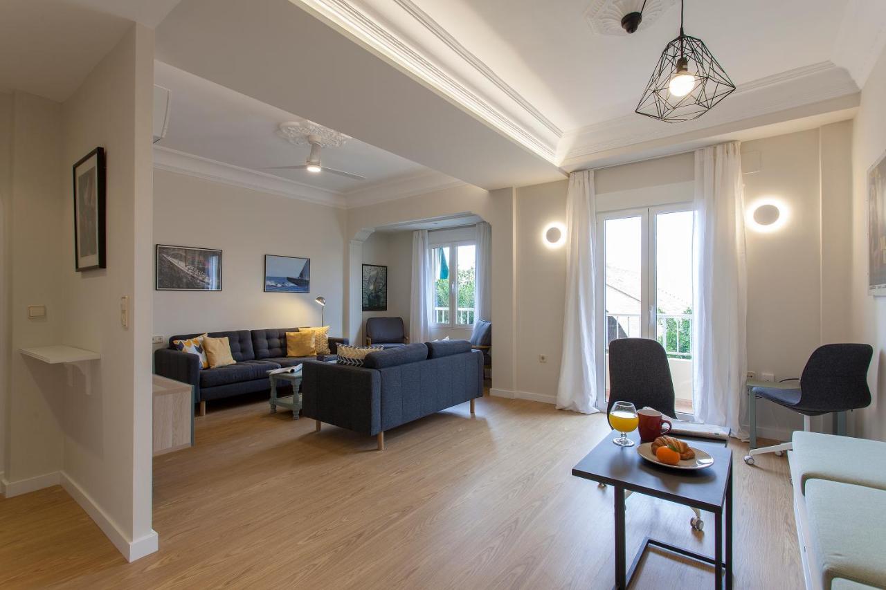 Apartment Near The Marina, Valencia Eksteriør bilde