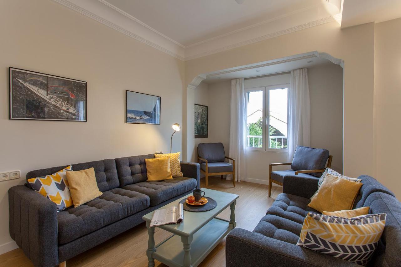 Apartment Near The Marina, Valencia Eksteriør bilde