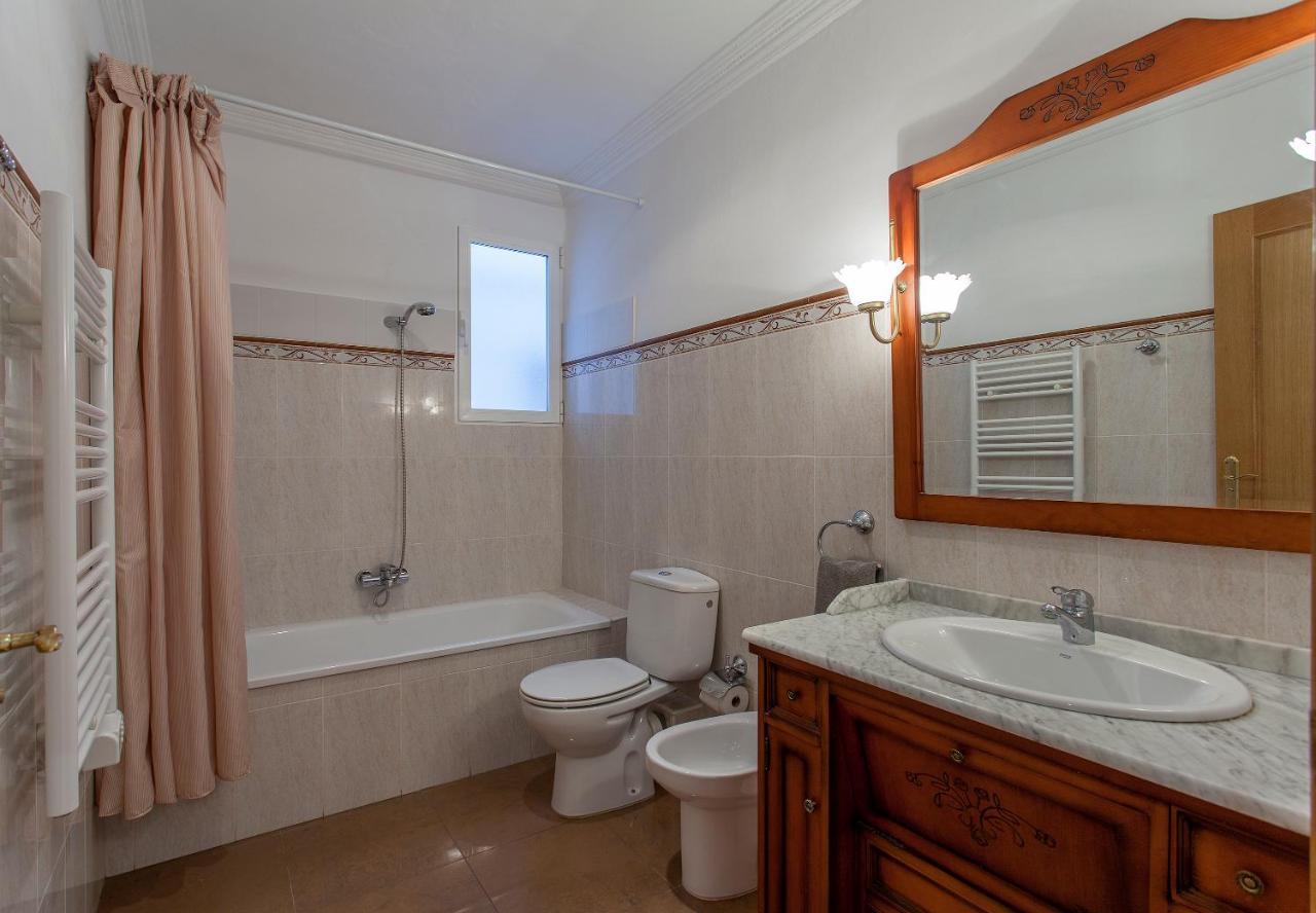 Apartment Near The Marina, Valencia Eksteriør bilde